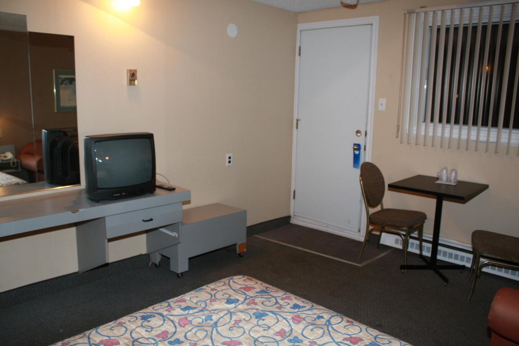 Grand Motel Saint-Hubert Longueuil Quarto foto